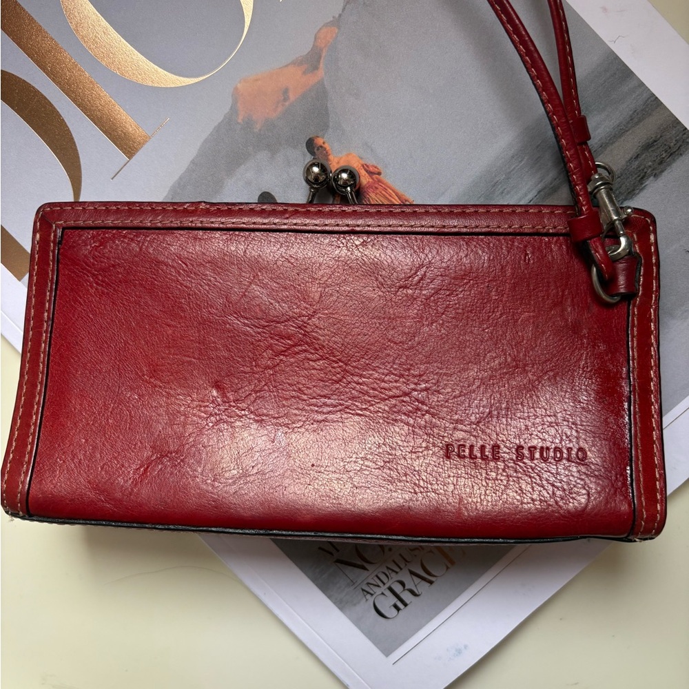 Pelle Studio Crimson Leather Wallet